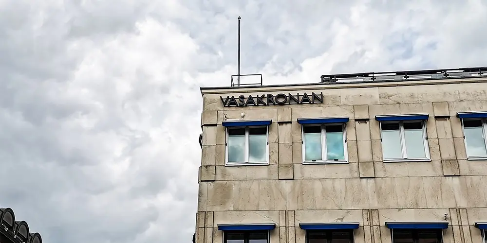 The facade of the office VASAKRONAN in Stockholm on a cloudy day